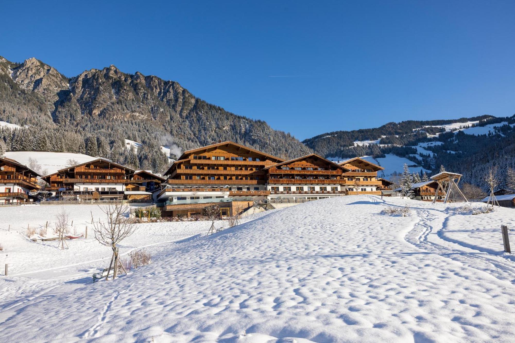 Alpbacherhof Mountain & Spa Resort מראה חיצוני תמונה