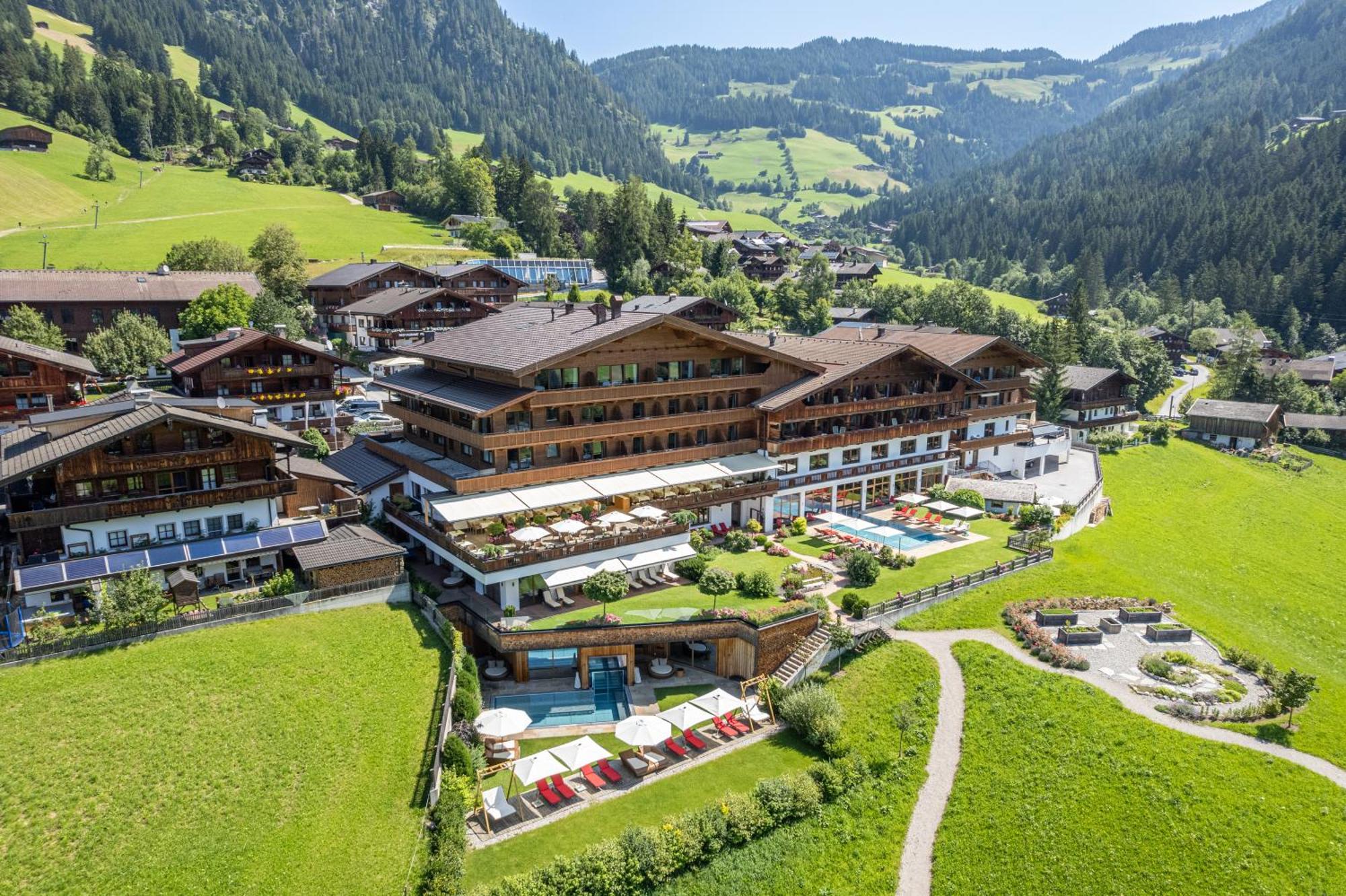 Alpbacherhof Mountain & Spa Resort מראה חיצוני תמונה
